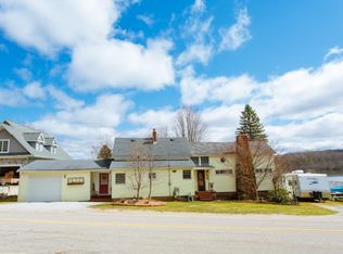 9186 Redwood Dr, Newaygo, MI 49337