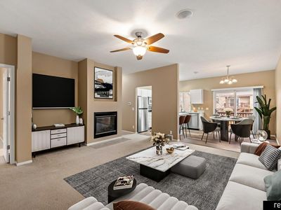 1018 Gold Coast Rd, Papillion, NE, 68046
