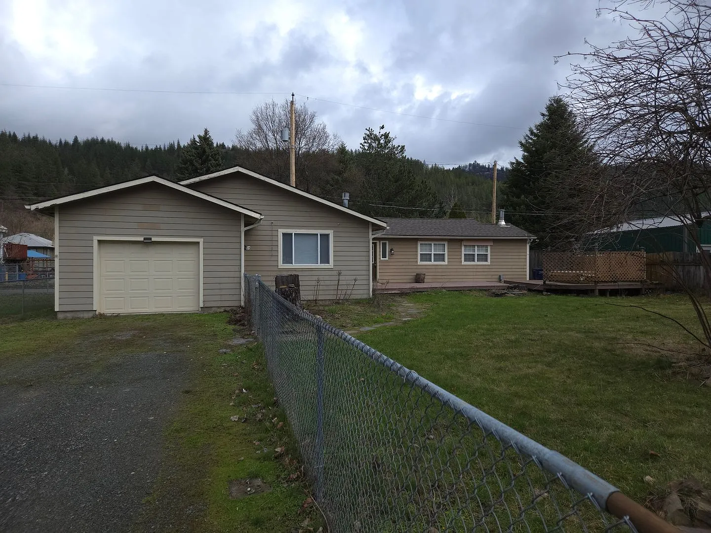 3 Bedroom 2 Bath — Photo 2
