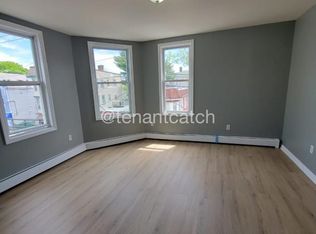 711 Grove St APT 3, Irvington, NJ 07111