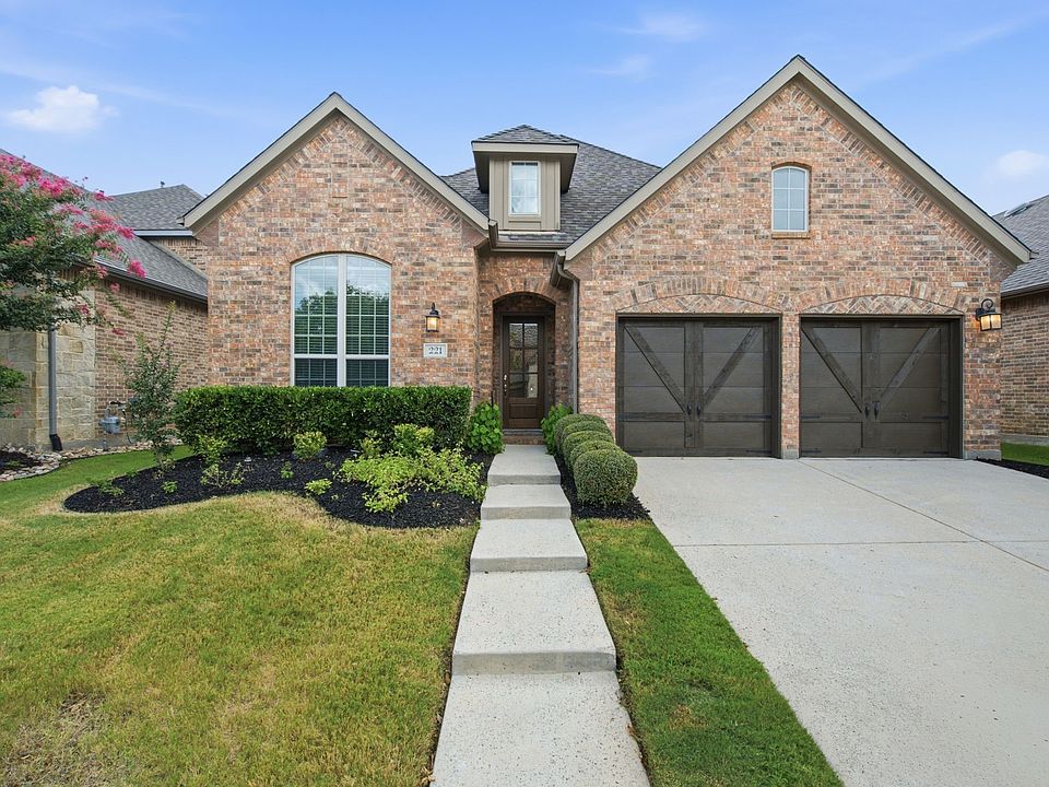 1st image of 221 Sunrise Dr