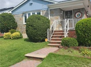 23409 130th Ave, Jamaica, NY 11422