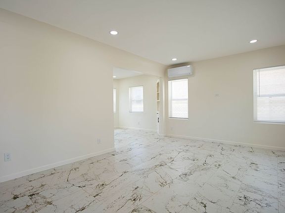 3rd image of 4563 Rainier Ave