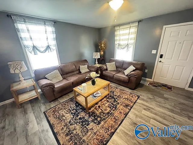 2700 9th Ave SW — Photo 4