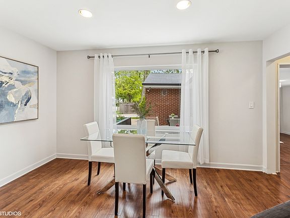 5th image of 701 S Catherine Ave