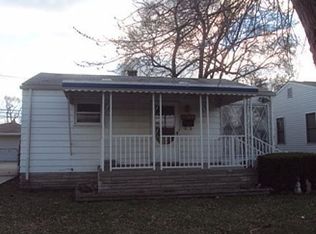 13375 Agnes St, Southgate, MI 48195