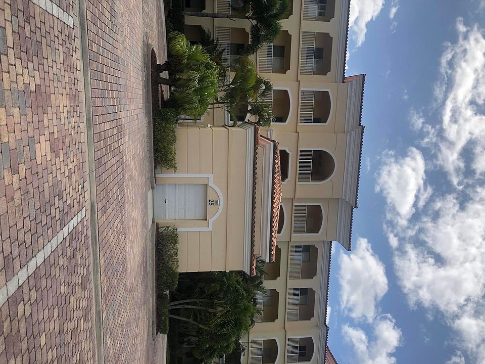 1st image of 18 Harbour Isle Drive W #Ph06