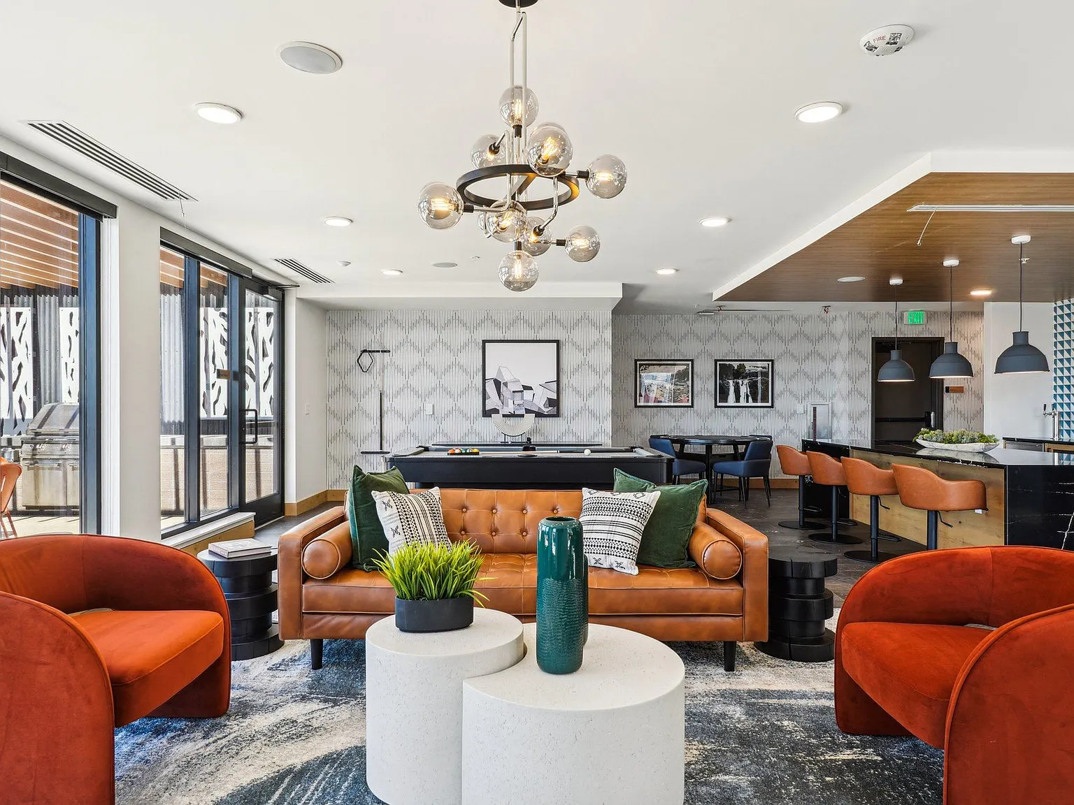 Oso Apartments — Photo 2