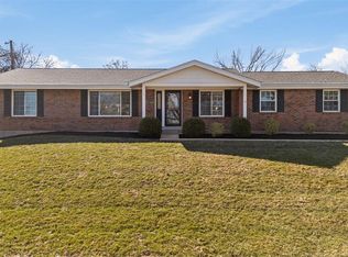 12266 Ravelle Dr, Saint Louis, MO 63146