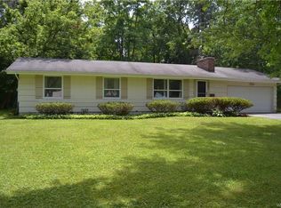 757 Warren Dr, East Aurora, NY 14052
