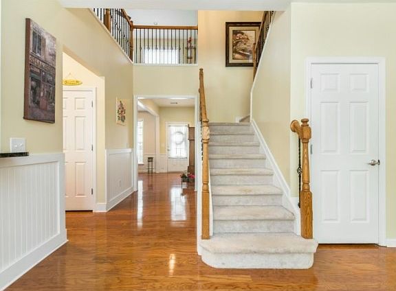 4th image of 205 Glenwood Dr