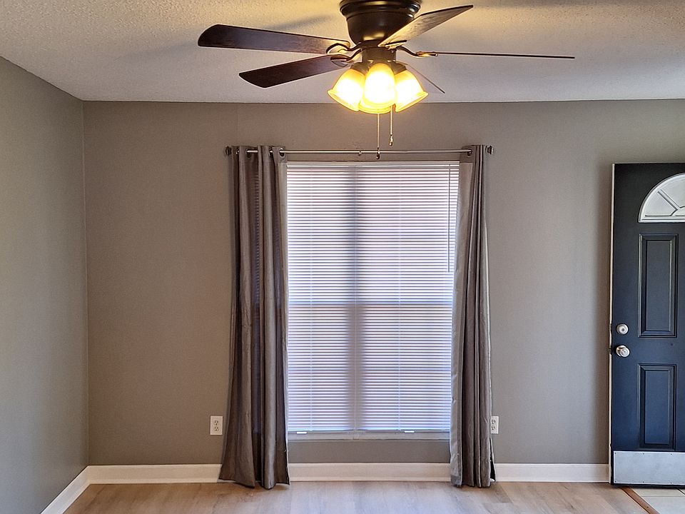 1st image of 5314B Greenbriar Rd #B