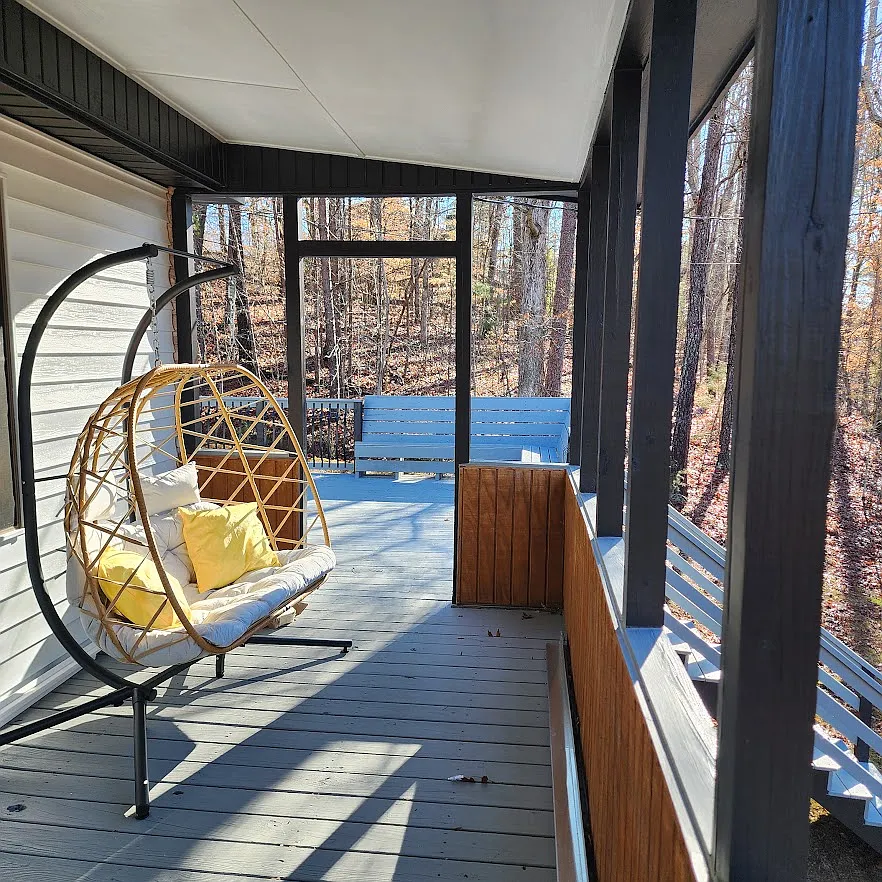 4 bed, 2300 sqft, $2,350 — Photo 1