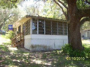 172 Morris Lake Dr, Hawthorne, FL 32640