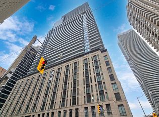 955 Bay St #725-C01, Toronto, ON M5S 0C6