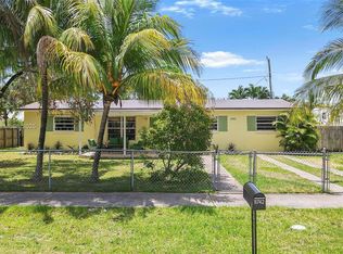 11742 SW 187th Ter, Miami, FL 33177