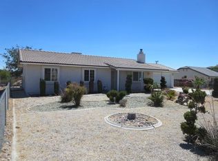 11475 Chimayo Rd, Apple Valley, CA 92308