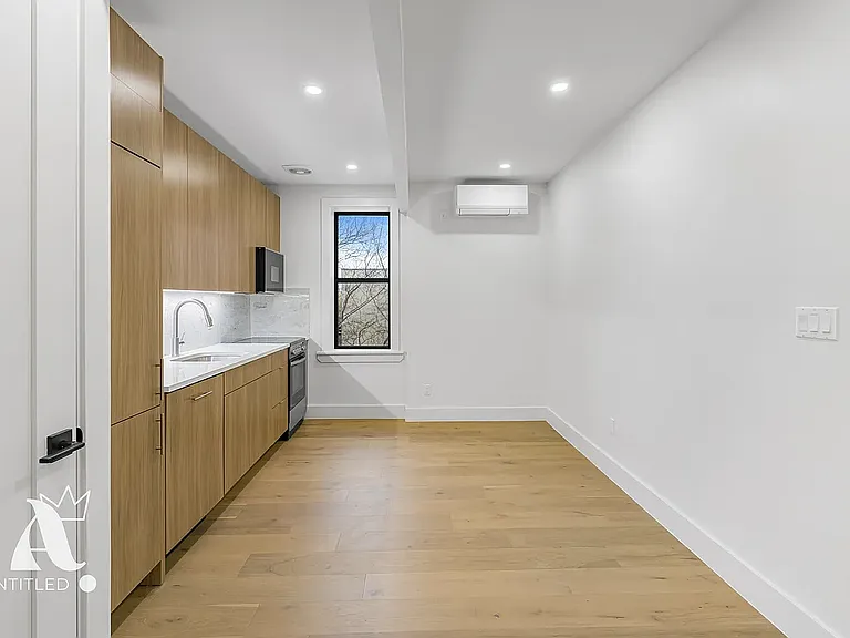 66 Avenue A #5M — Photo 2