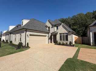 592 Holden Dr, Cordova, TN 38018