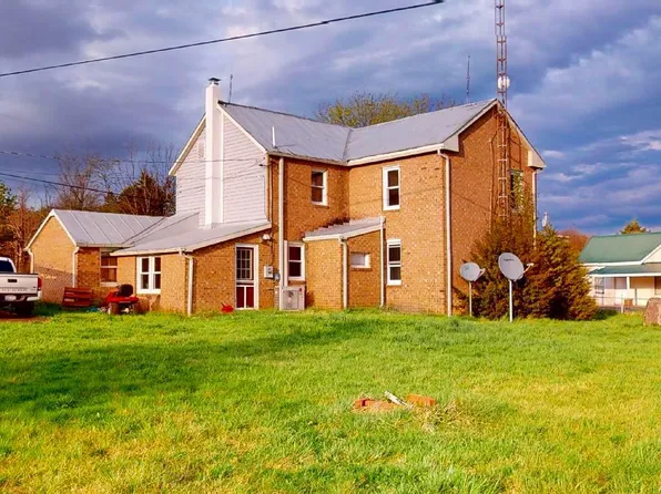 2221 Back Creek Valley Rd, Hedgesville, WV 25427
