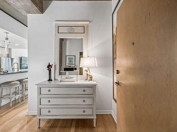 3rd image of 415 Church St APT 1604
