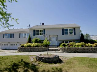 505 Davis Rd, Bangor, ME 04401