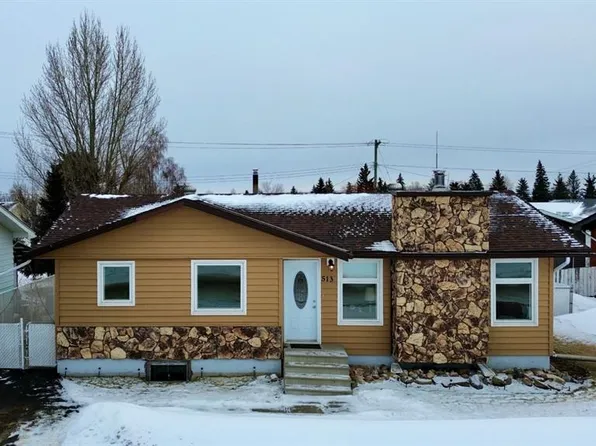 513 N 6th Ave SW, Hanna, AB T0J 1P0