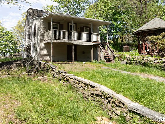 2nd image of 22 Fountain Street