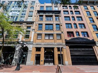 27 Alexander St, Vancouver, BC V6A 1B2