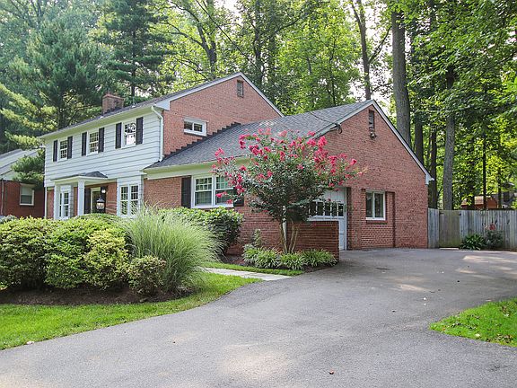 4th image of 4800 Norbeck Rd