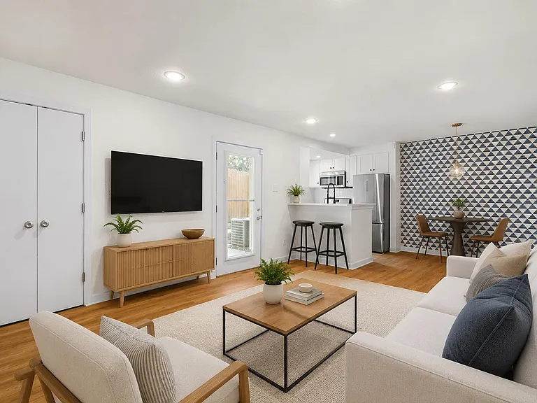 3601 Menchaca Rd #110 — Photo 7