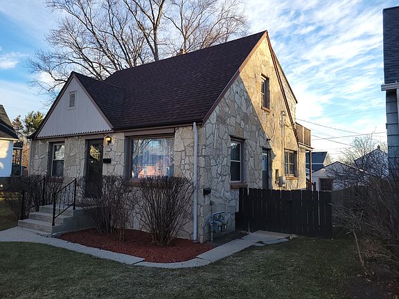 2nd image of 3416 S Griffin Ave #1