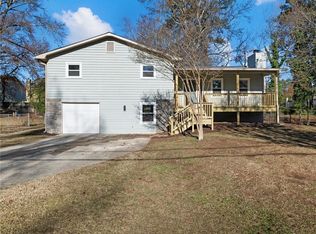 488 Village Run, Lawrenceville, GA 30046