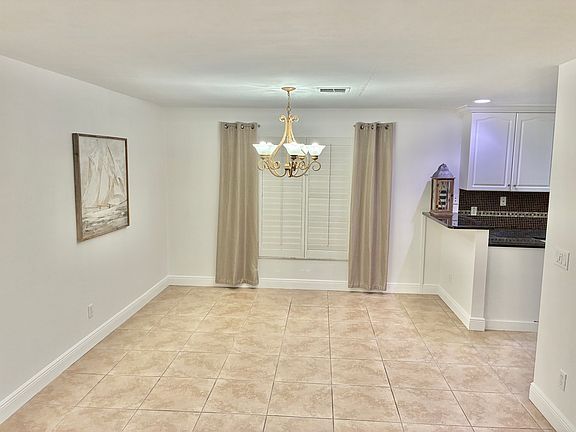 4th image of 26748 Morton Ave