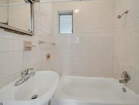 649 New Jersey Ave #2 — Photo 8