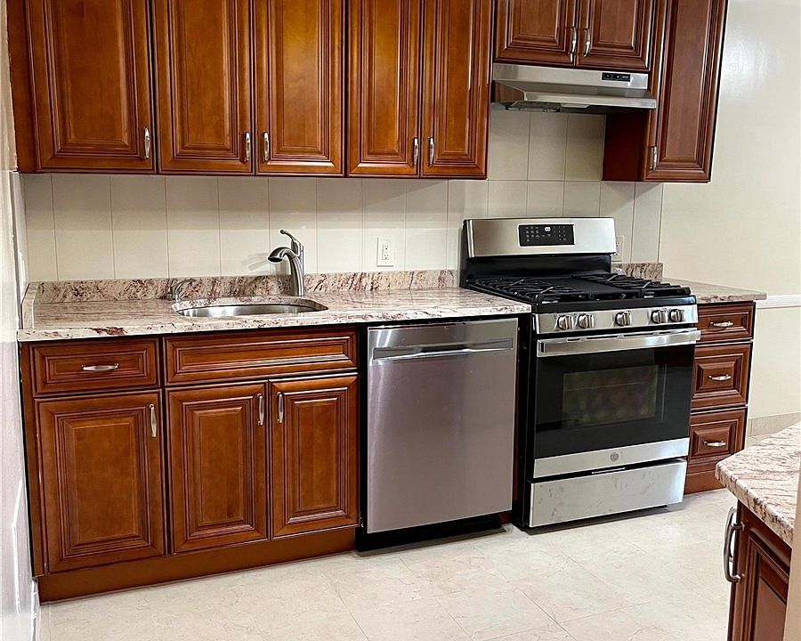 1st image of 59-35 72nd St Floor 2