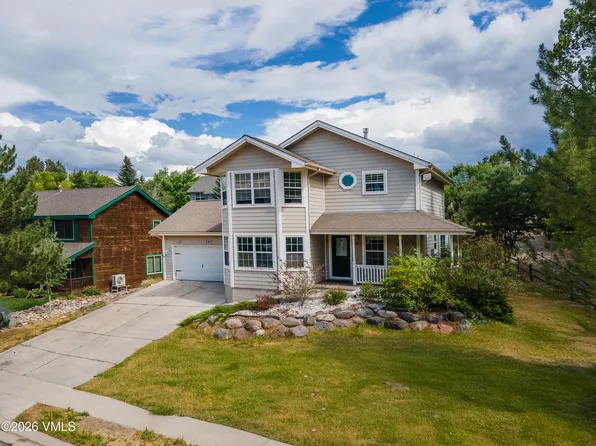 145 Price Pl, Gypsum, CO 81637