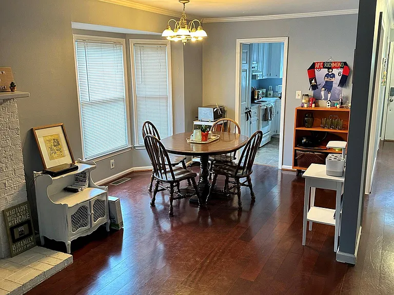 Back of House / Family Room to Dining Room