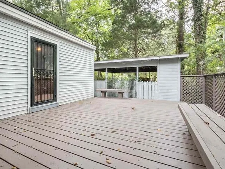 3634 Kearney Ave — Photo 3