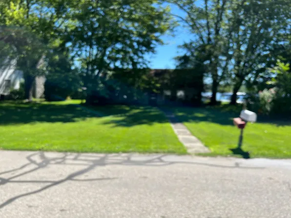 3161 Elmwood Beach Rd, Middleville, MI 49333