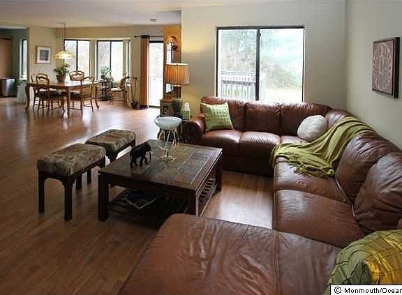 5th image of 13 Westminster Ln