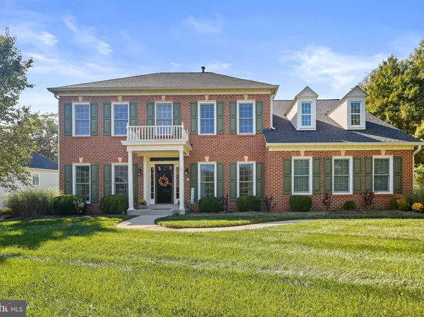 100 Fordham Dr, Millersville, MD 21108
