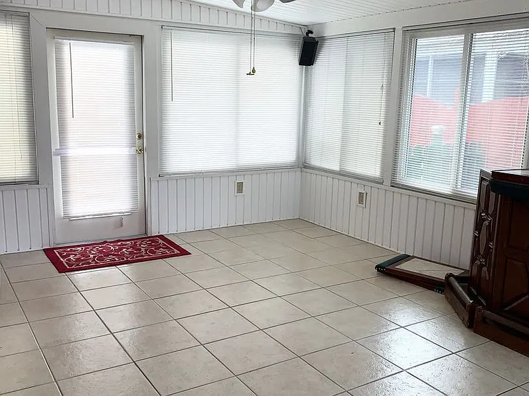 61 Teal Lake Dr — Photo 7