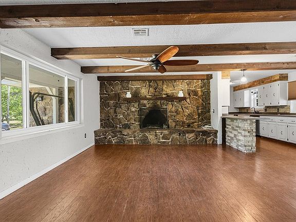 4th image of 25568 N County Road 3175