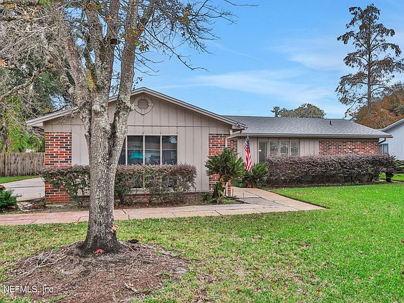 2nd image of 1452 MARCIA Drive