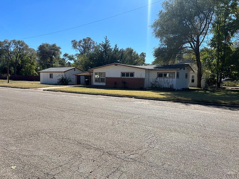 1st image of 910 Beech Ave