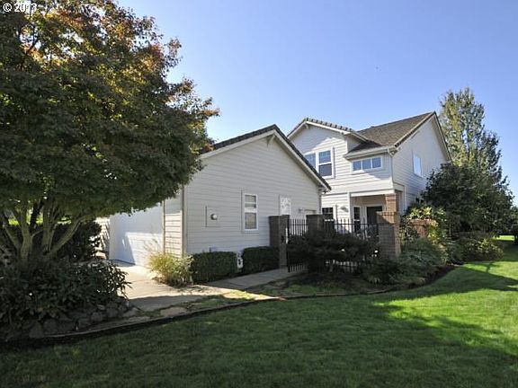 2nd image of 345 Magnolia Dr
