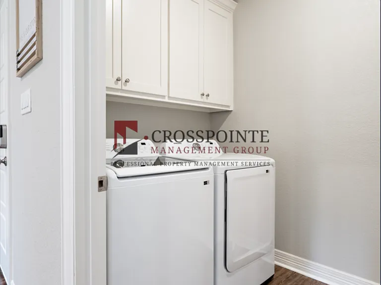 15795 Treasure Cv — Photo 16