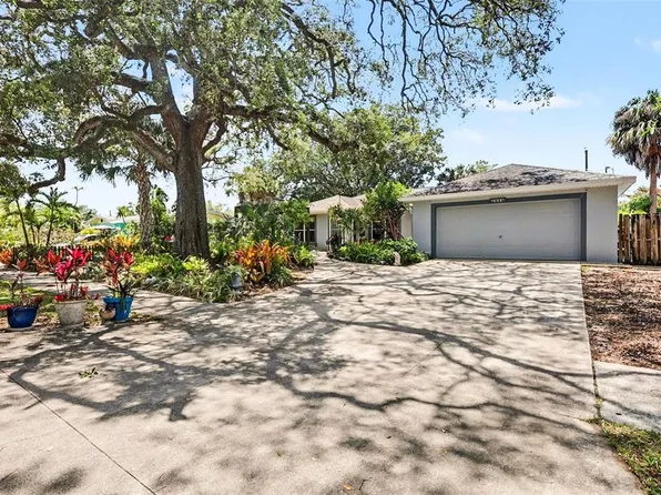 3918 Luverne St, Fort Myers, FL 33901