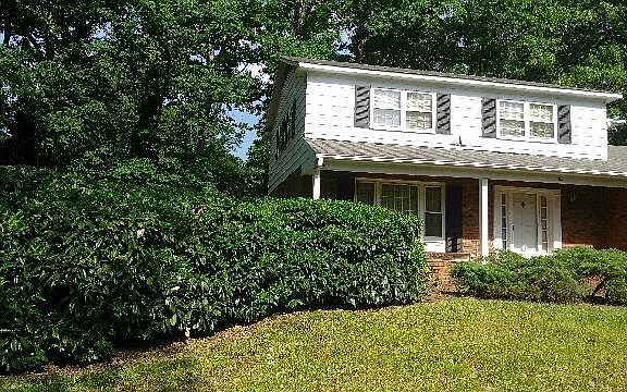 2nd image of 1 Greenbrook Ct